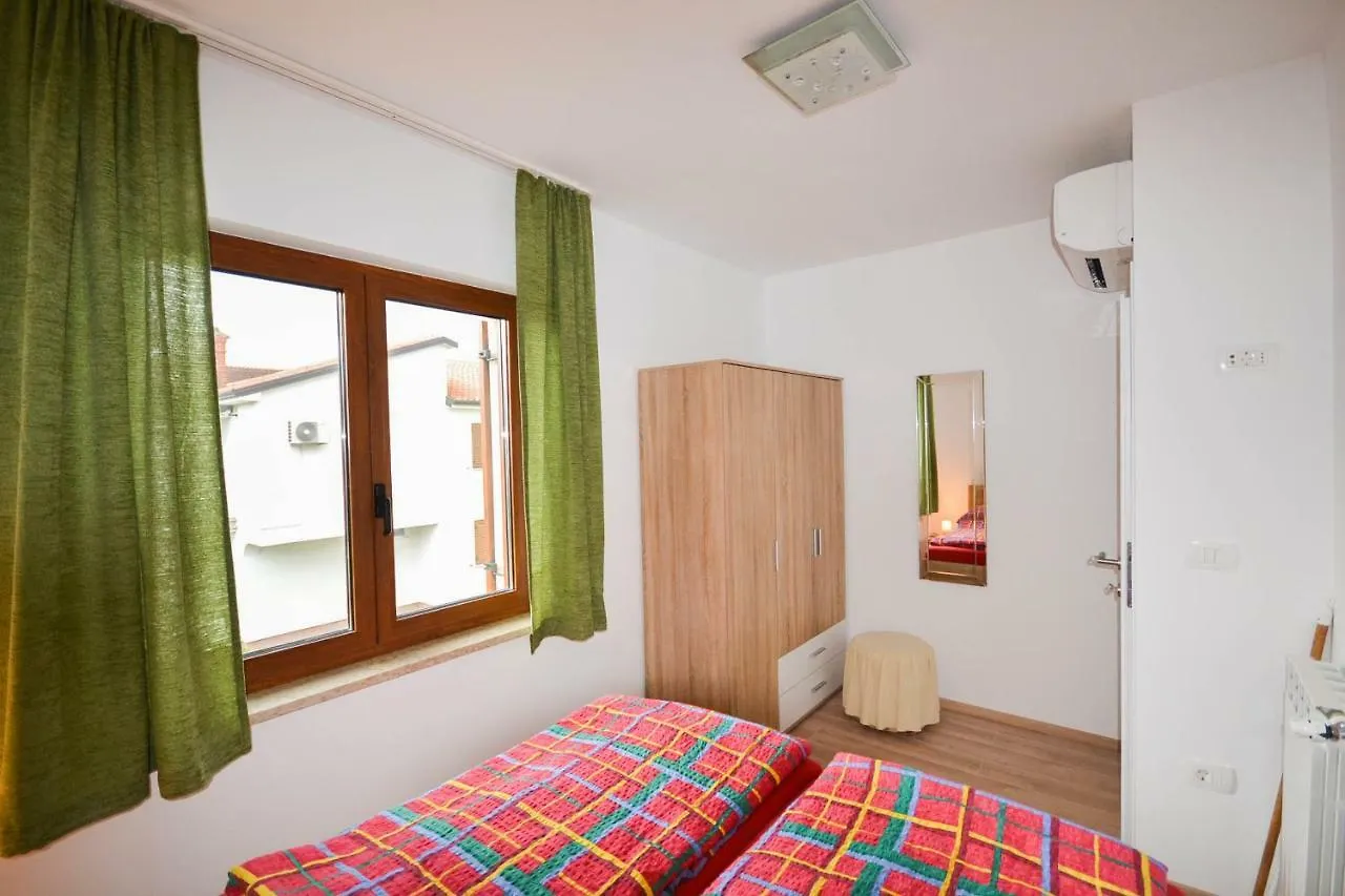 Jutta Apartment Novigrad Istria 0*,  Kroatien