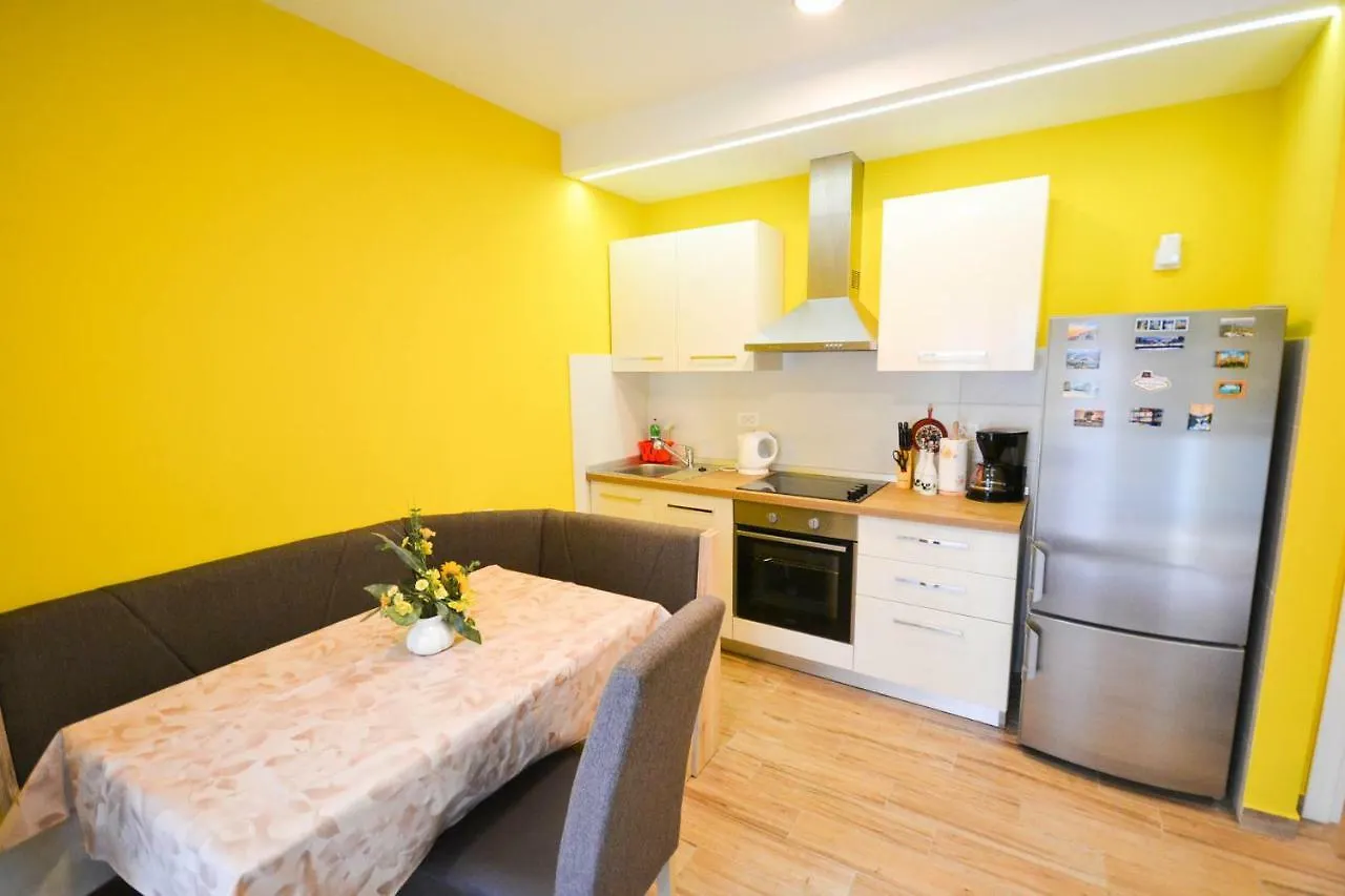 Jutta Apartment Novigrad Istria