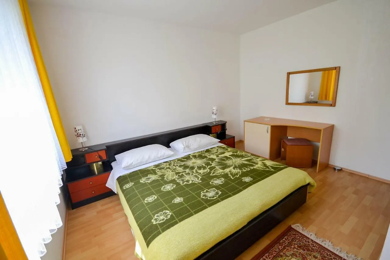 Jutta Apartment Novigrad  0*, Novigrad (Istria)