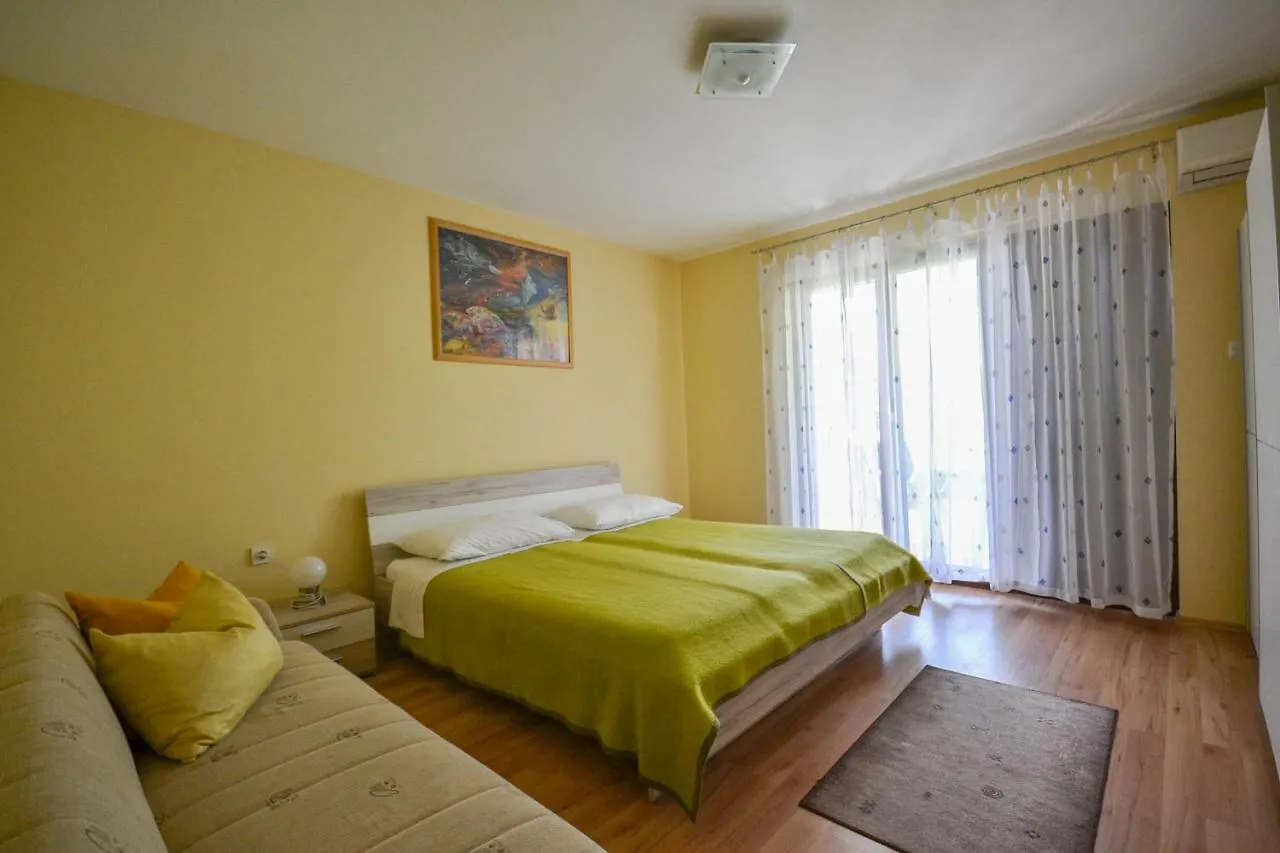 Jutta Apartment Novigrad  0*, Novigrad (Istria)
